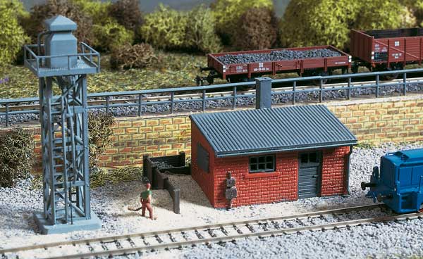 Sanding bunker<br /><a href='images/pictures/Auhagen/13288.jpg' target='_blank'>Full size image</a>